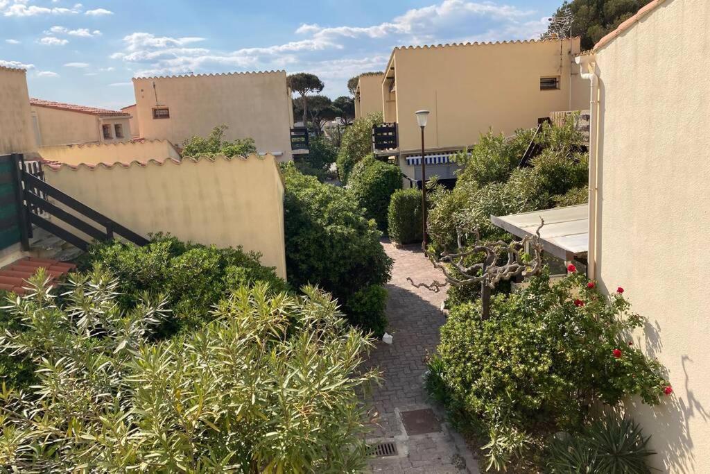Апартаменты Le Barca Playa - Climatise - Terrasse Et Parking Prive Ле Баркарес Экстерьер фото